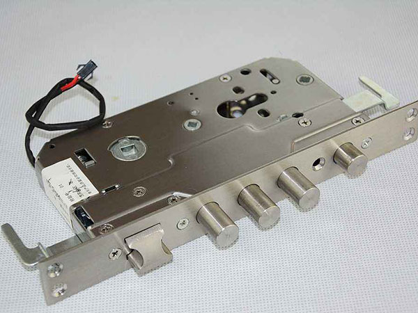 大方24小时上门开锁公司